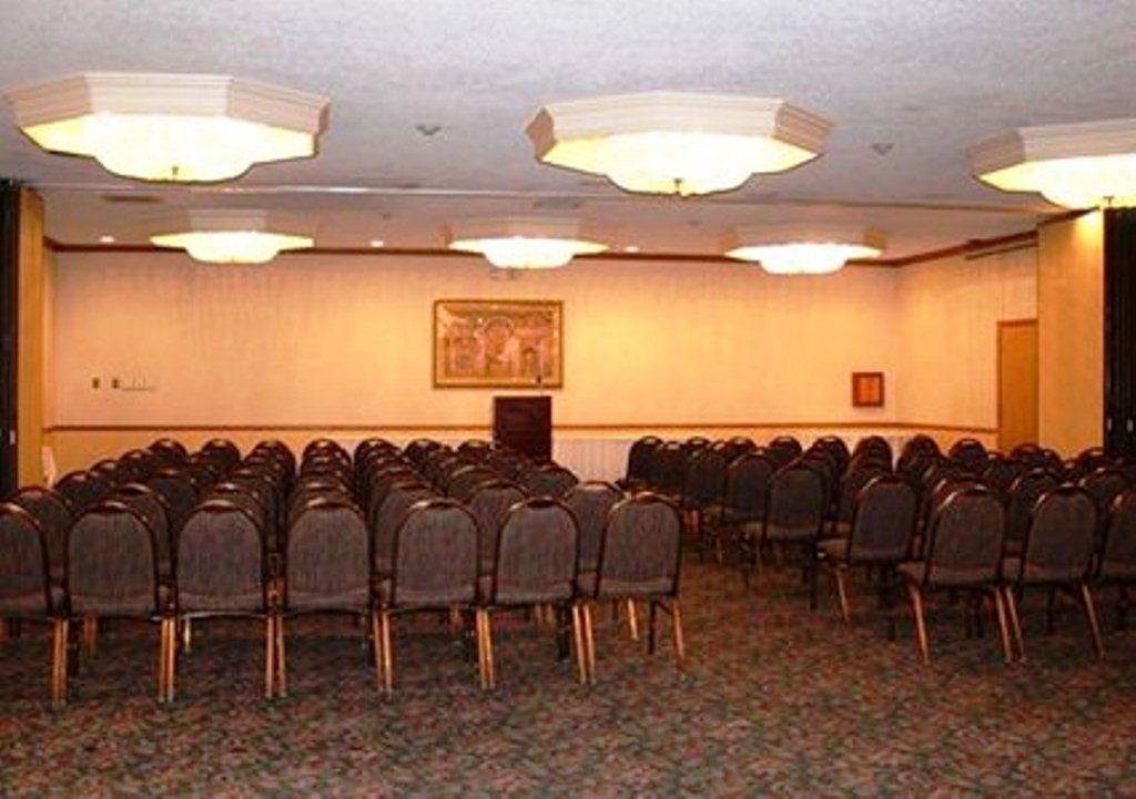 Clarion Inn Conference Center Modesto Εξωτερικό φωτογραφία