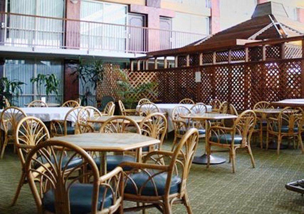 Clarion Inn Conference Center Modesto Εξωτερικό φωτογραφία