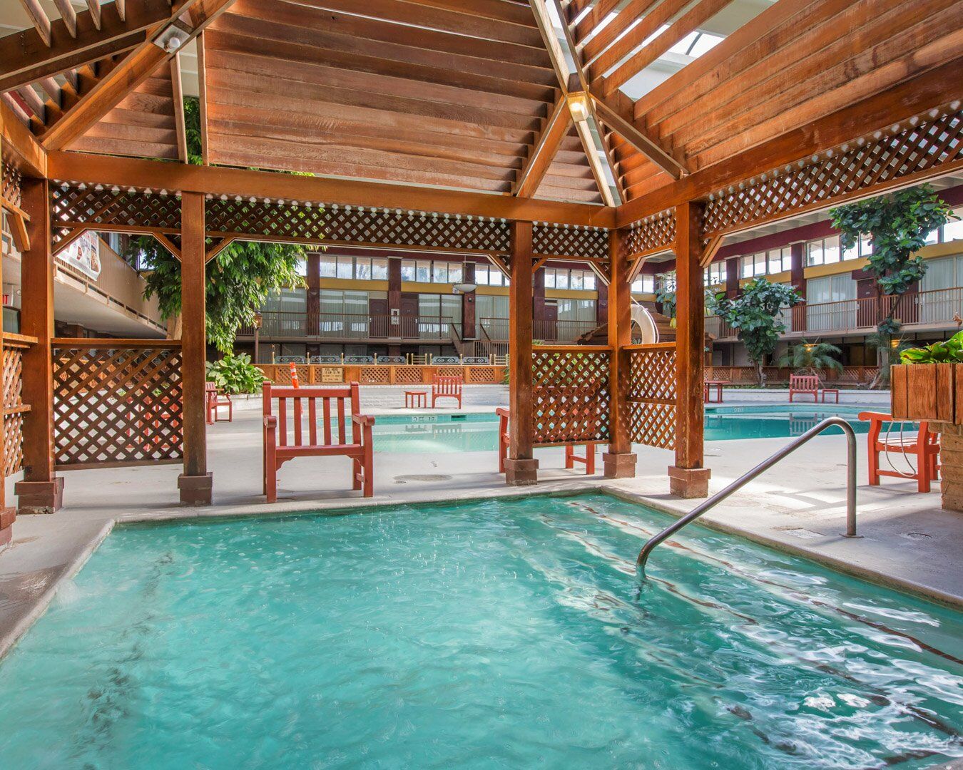 Clarion Inn Conference Center Modesto Εξωτερικό φωτογραφία